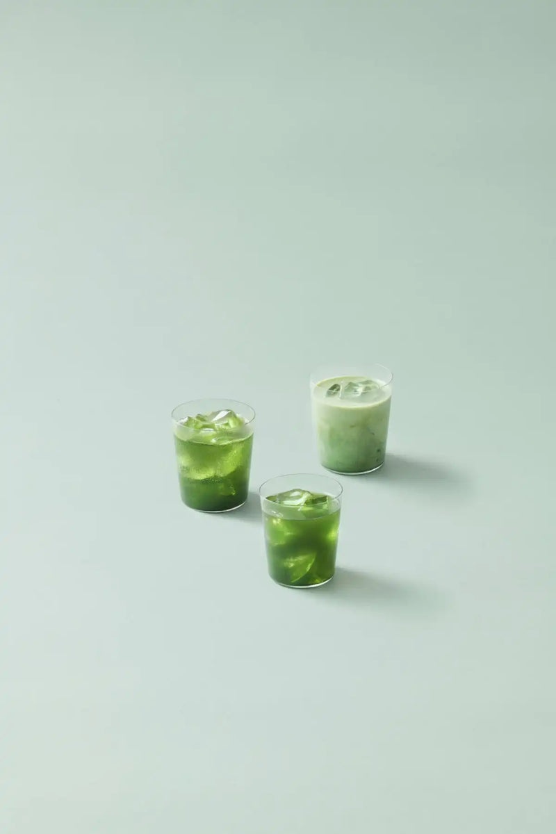 葉緑素×食物繊維で
腸活をサポート